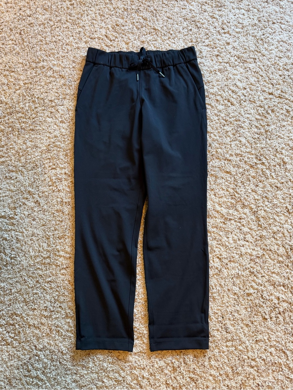 Lululemon Women’s Black On the Fly 7/8 Pant. Size 6. NWOT!